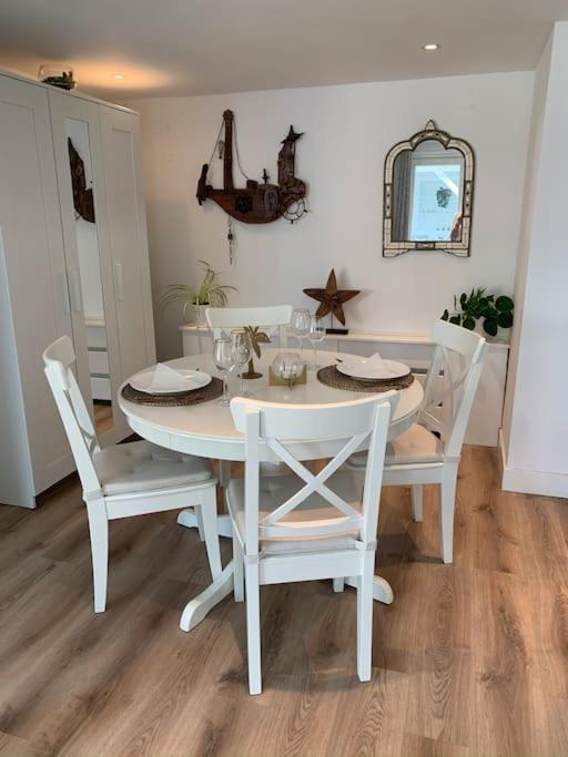 Lekkerchill Apartment แบร์เคน ภายนอก รูปภาพ